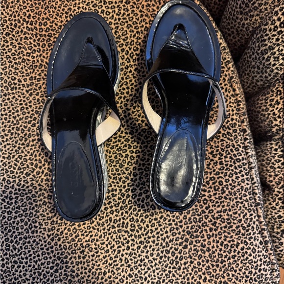 Coach Stylish Black and Gray 8.5 Wedge Sandals - Picture 3 of 4